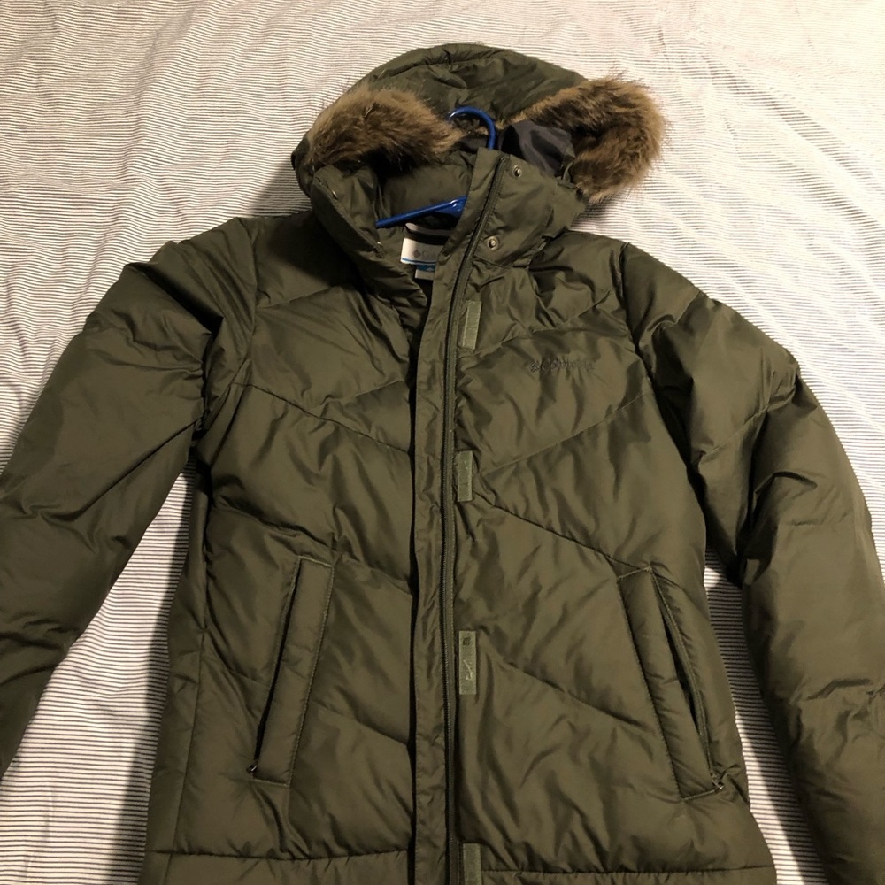 Columbia Women’s Down Jacket - Green